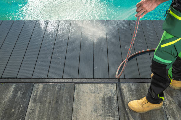Best Sidewalk Pressure Washing  in Green Tree, PA